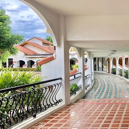 Dad D Resort By Lopburi Inn Resort Dış mekan fotoğraf