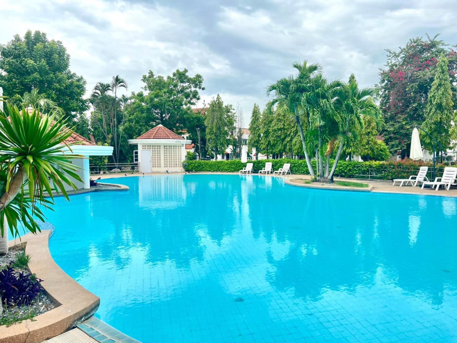 Dad D Resort By Lopburi Inn Resort Dış mekan fotoğraf