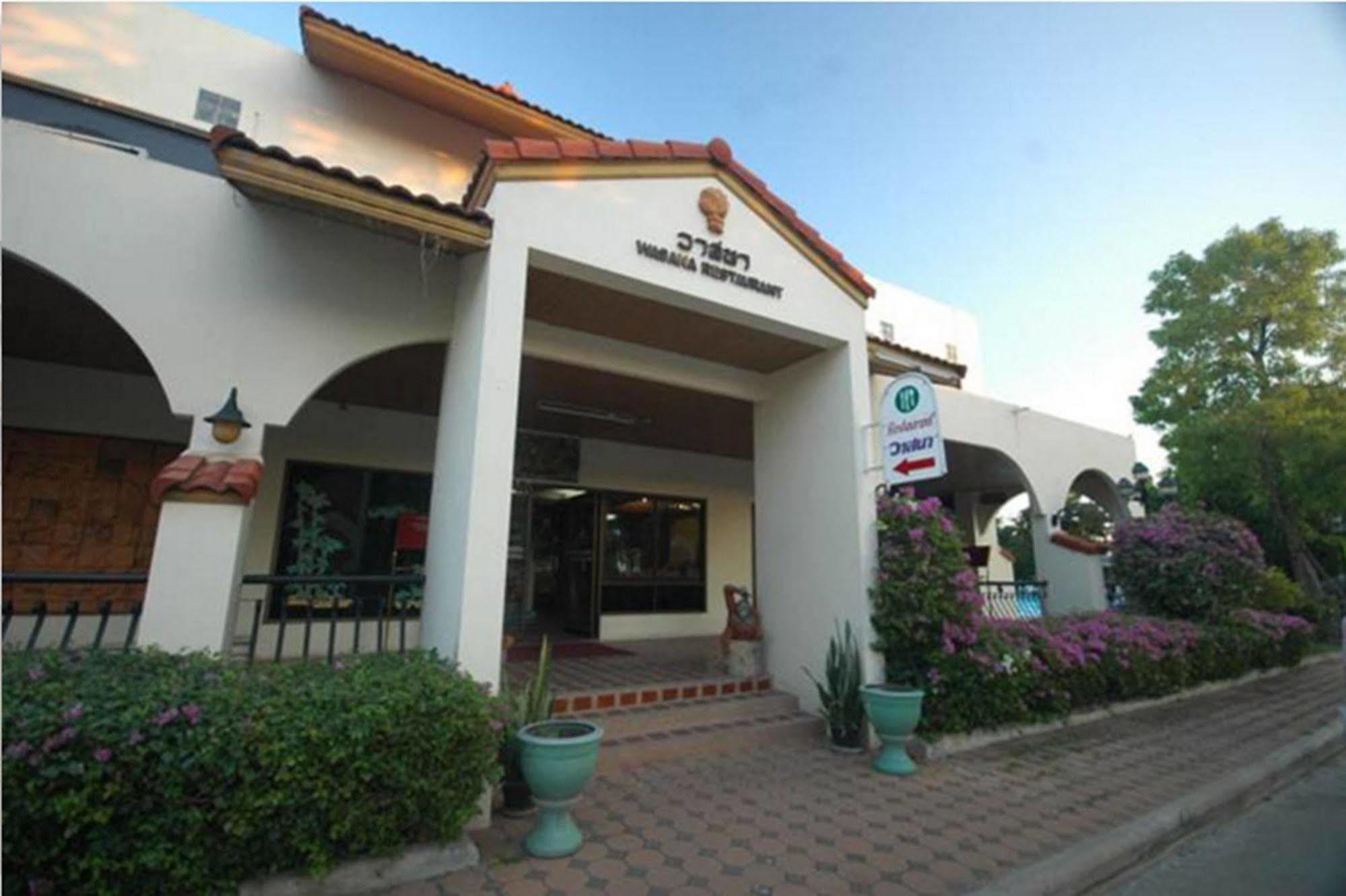 Dad D Resort By Lopburi Inn Resort Dış mekan fotoğraf