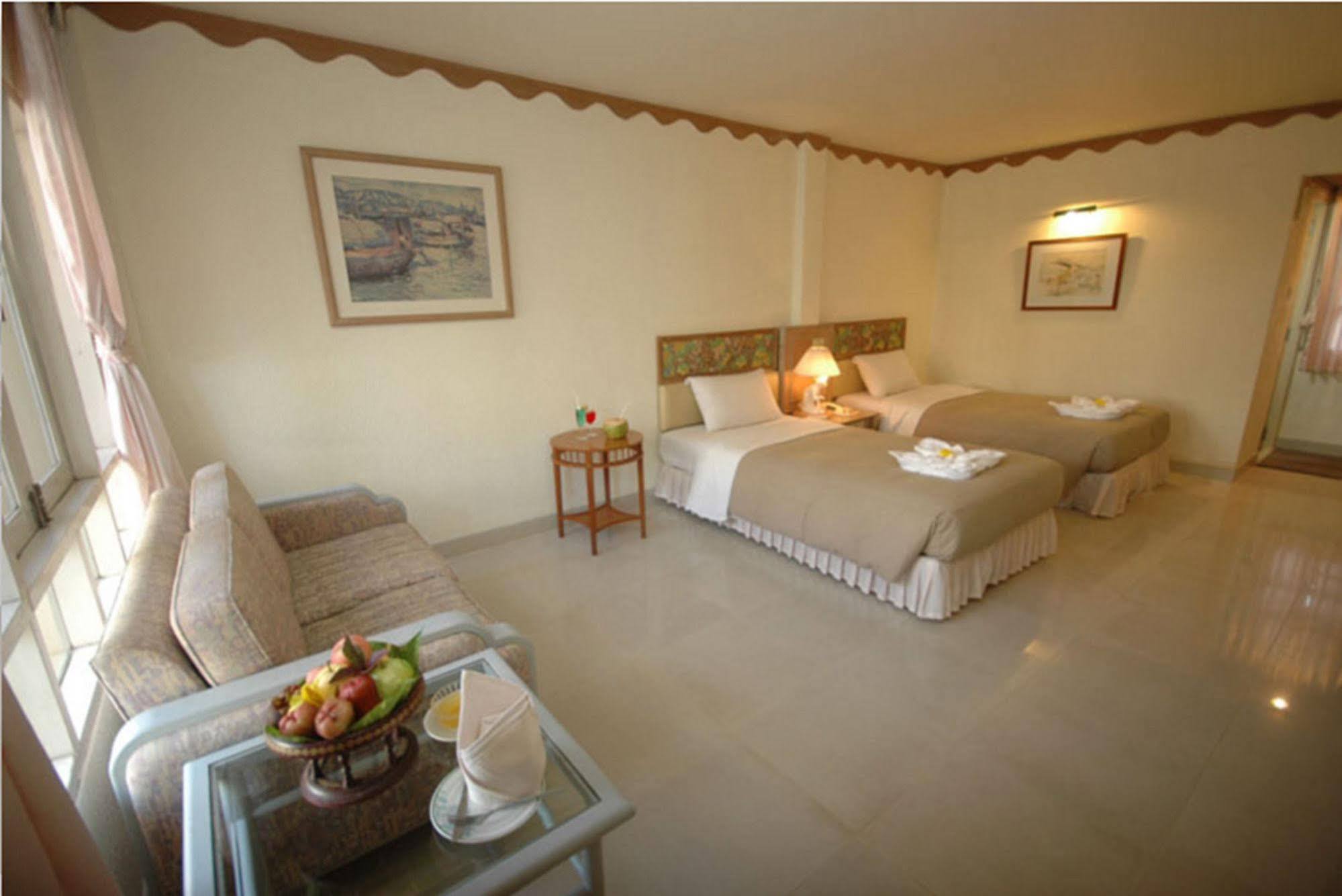 Dad D Resort By Lopburi Inn Resort Dış mekan fotoğraf